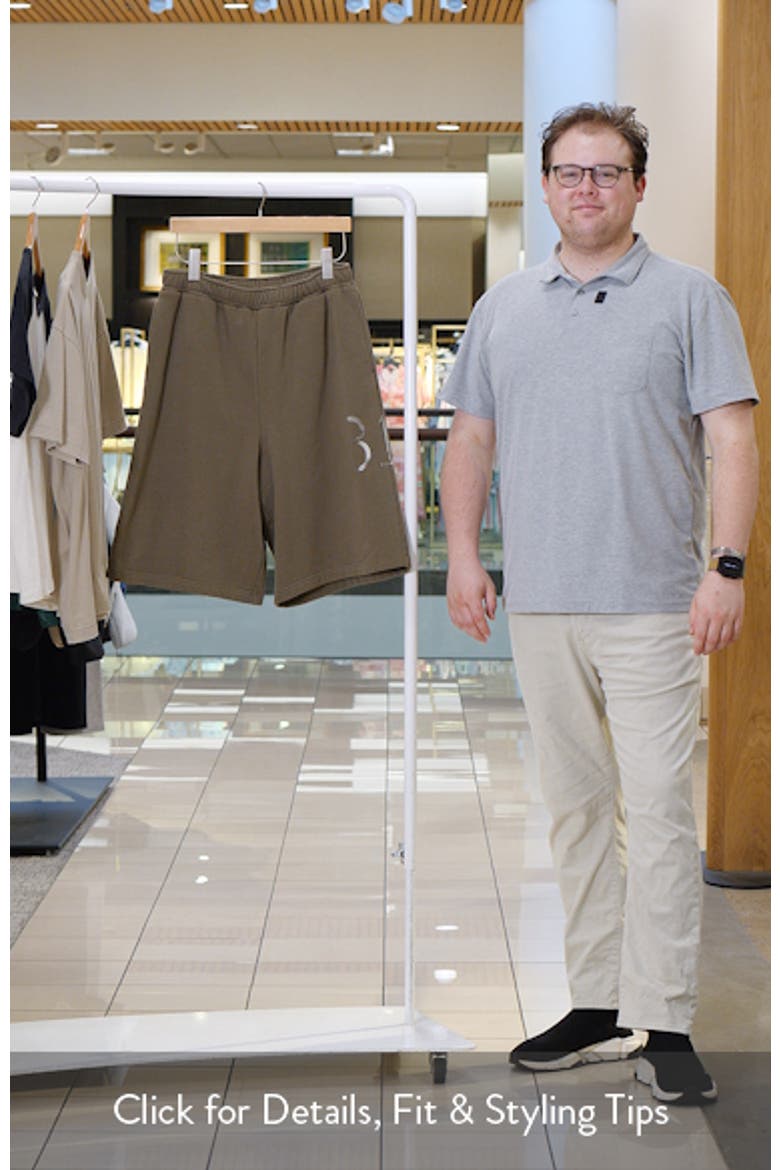 Pleated Baggy Organic Cotton Graphic Sweat Shorts video