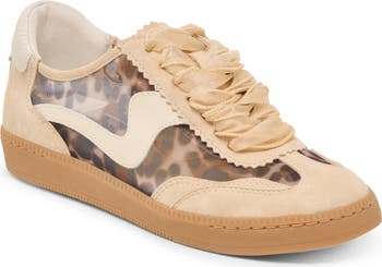 Notice Mesh Sneaker