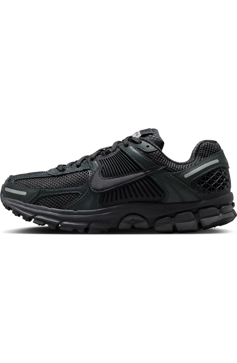 Nike Zoom Vomero 5 Sneaker, Alternate, color,