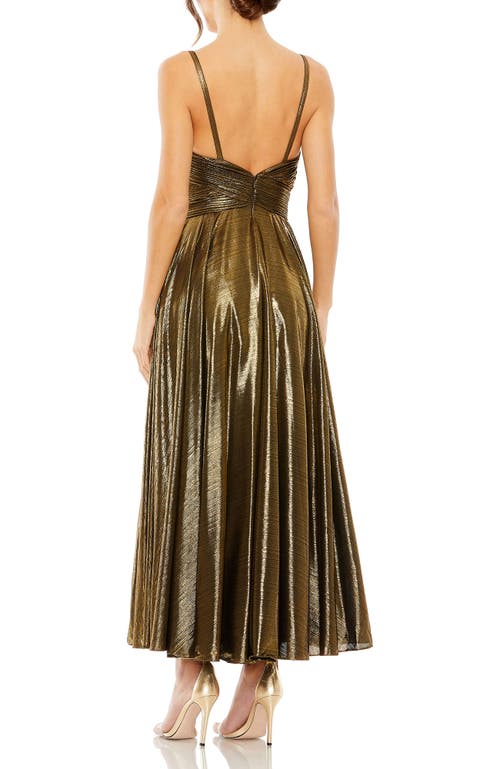 Mac Duggal Sleeveless A-line Metallic Gown In Gold In Antique Gold