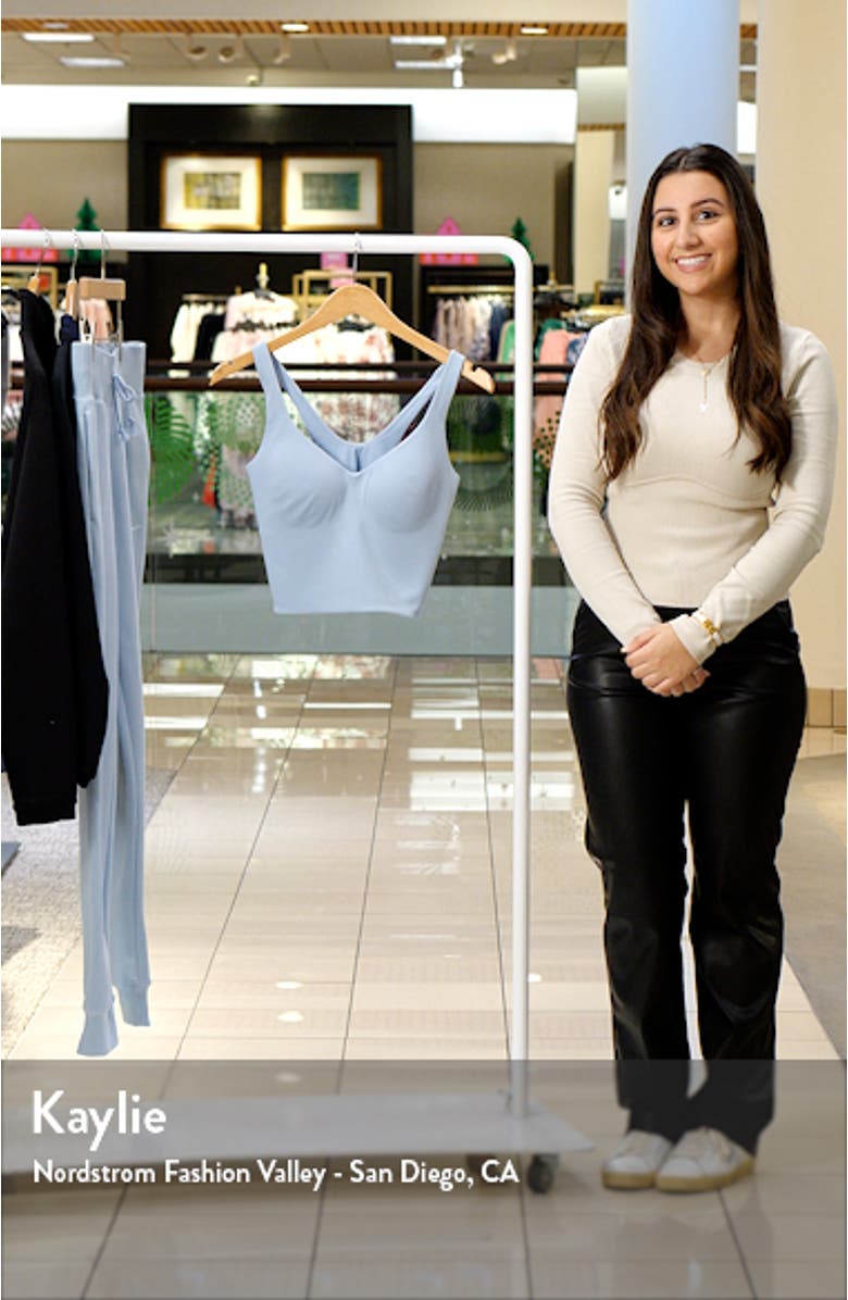 Seamless Padded Sports Tank, sales video thumbnail