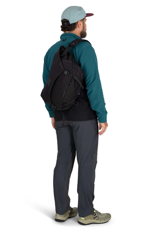 Osprey Metron 18 Messenger Bag In Black