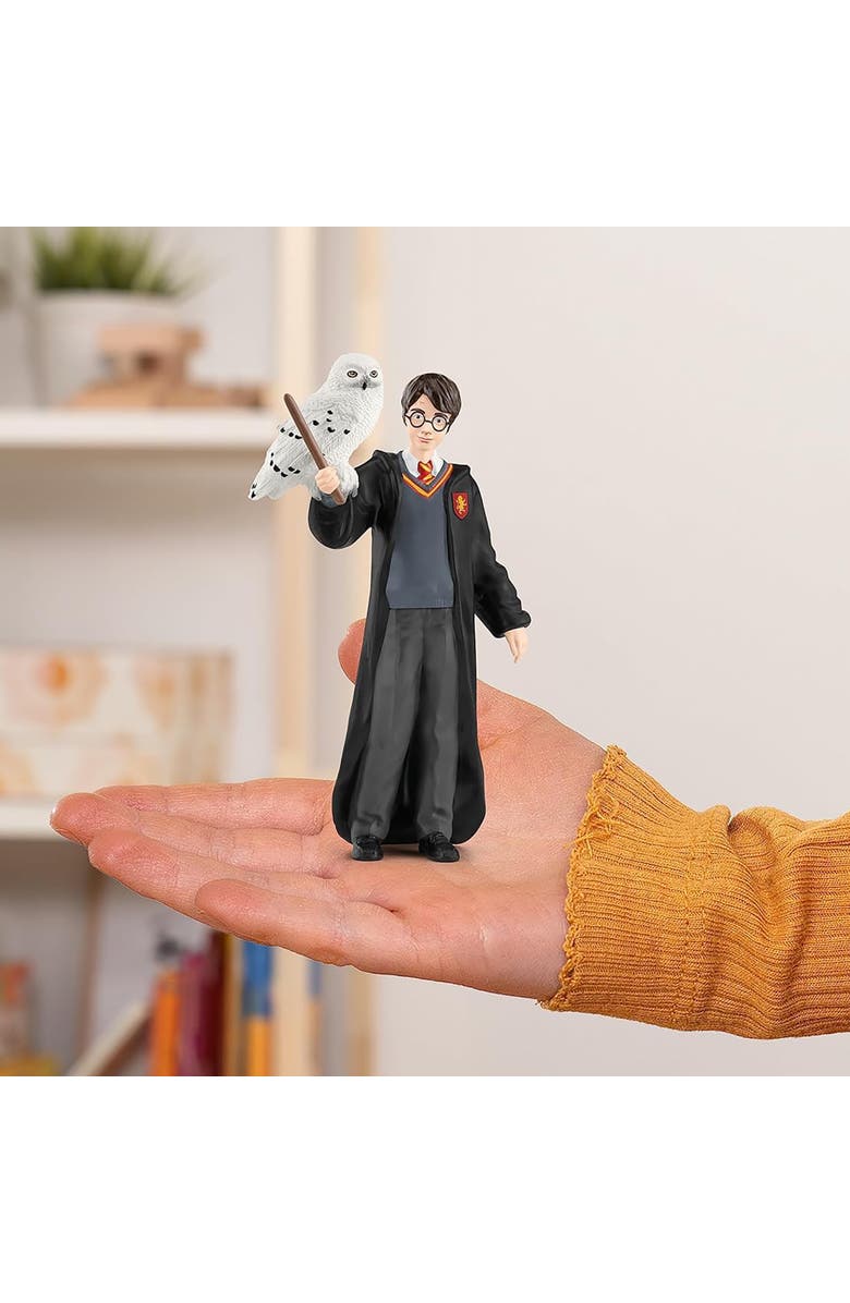 Schleich Wizarding World Harry & Hedwig,  2 Piece Figurines Set, Alternate, color, Multicolored