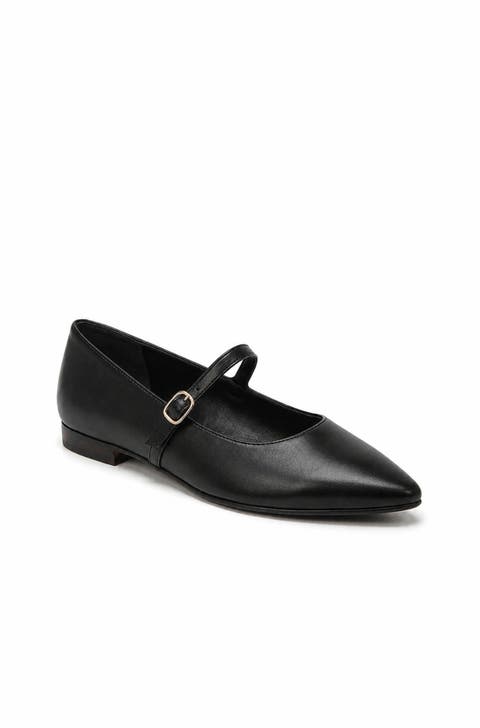 Amelie Mary Jane Flat