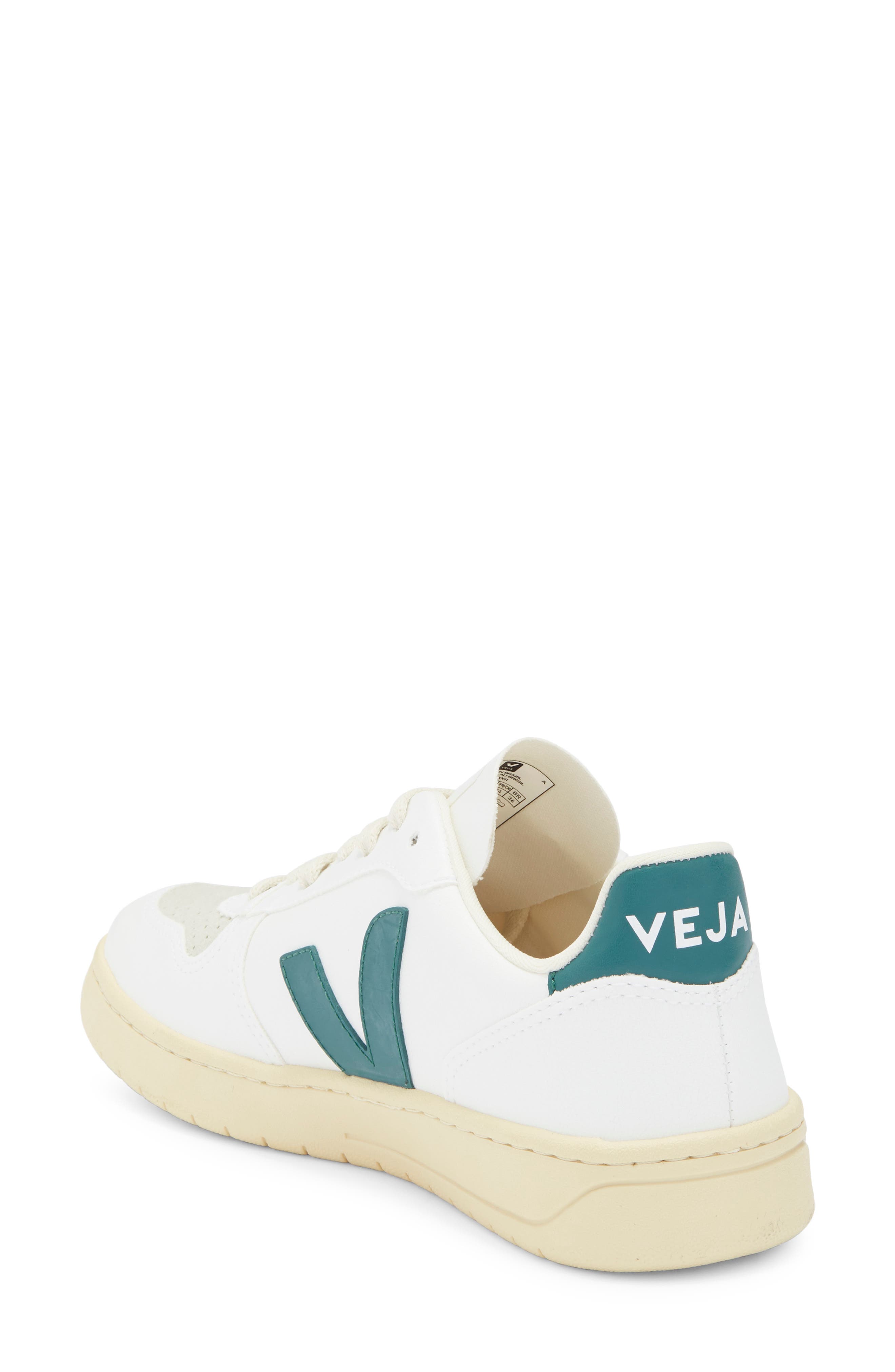 Veja V-10 Sneaker, Alternate, color, 
