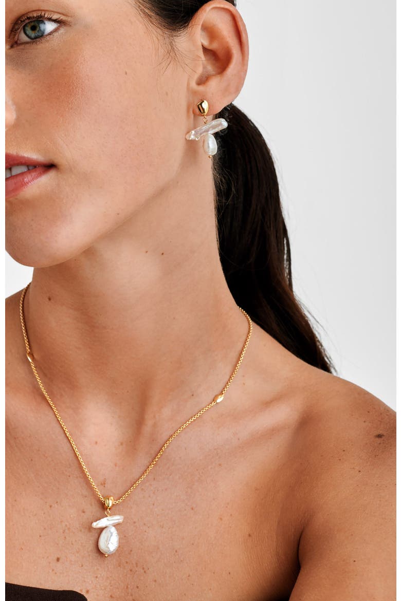 Sol Pearl Earrings, Alternate, color, Gold
