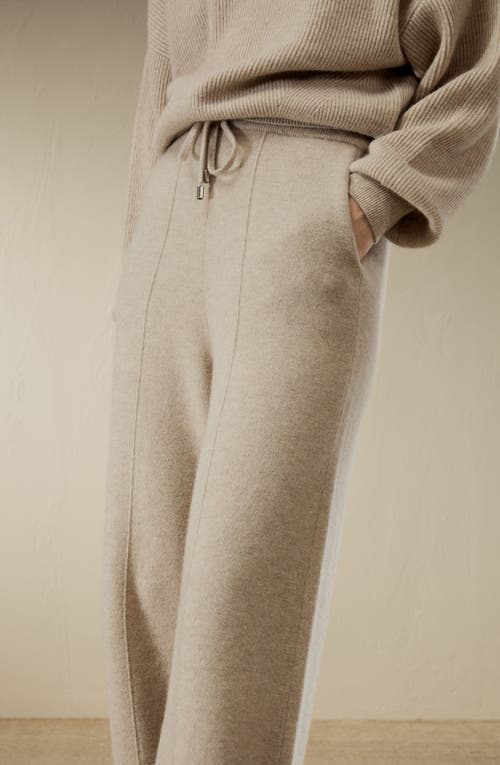 Lilysilk Fluid Cashmere Sweatpants In Beige