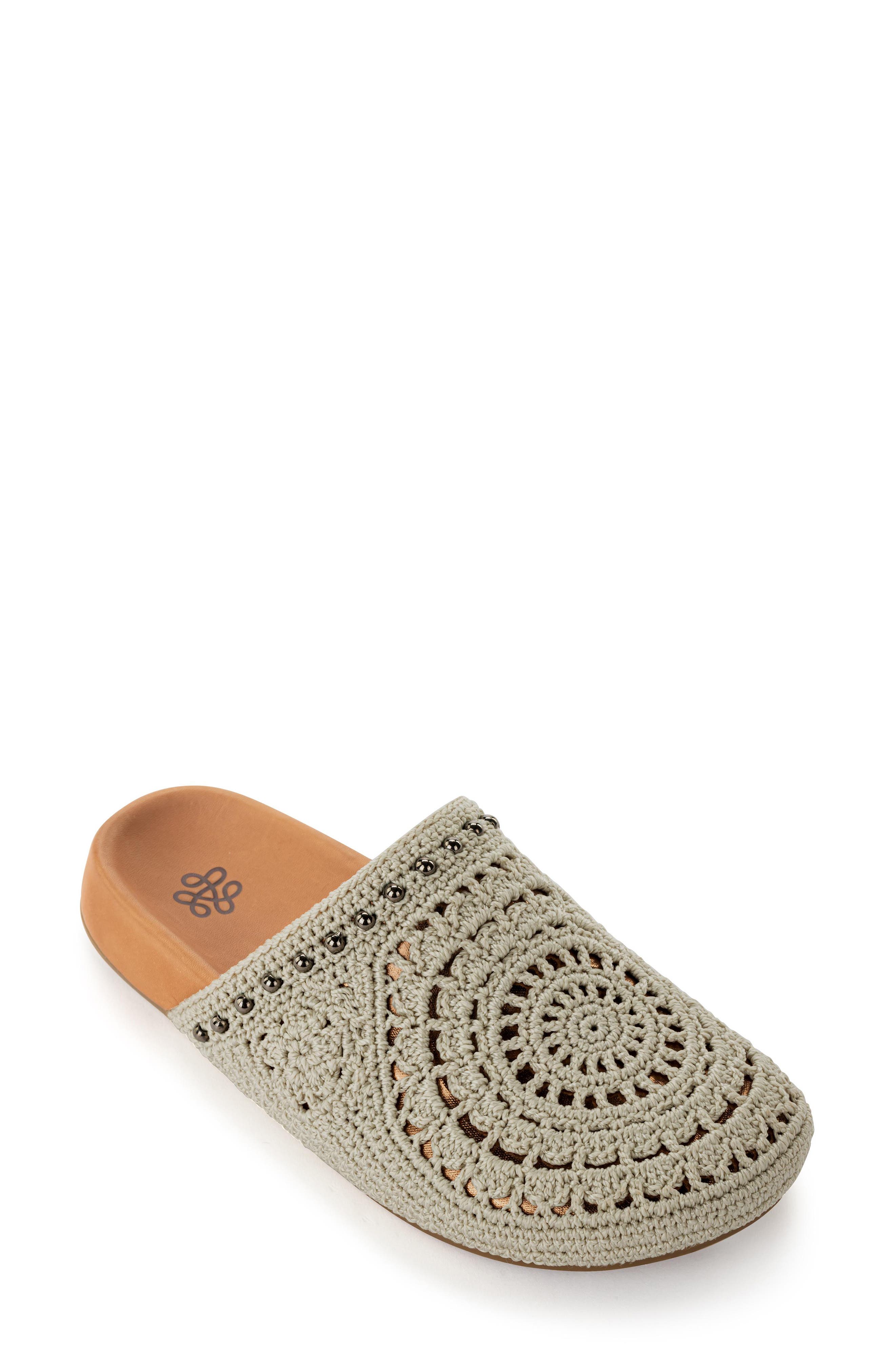 The Sak Bolinas Clog