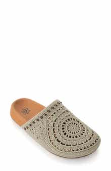 The Sak Bolinas Clog