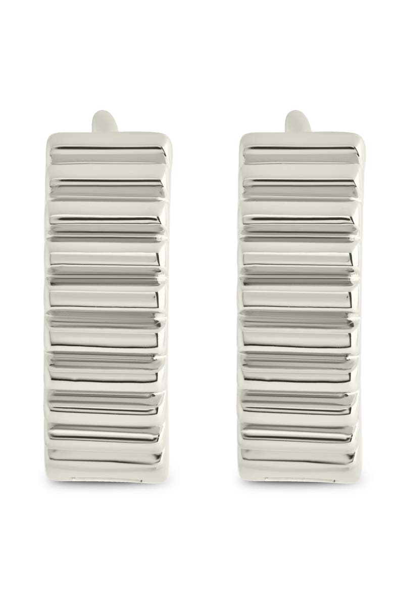 Lila Ribbed Huggie Hoop Earrings, Alternate, color, SILVER