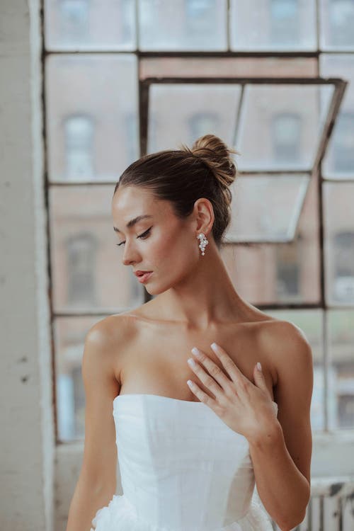 Untamed Petals Alexandra Pearl And Crystal Drop Earrings In Silver