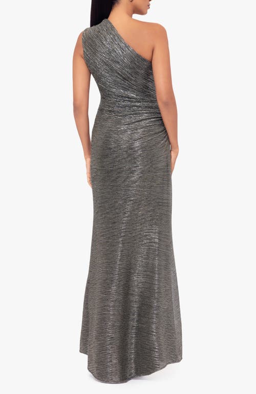 Betsy & Adam Metallic Crinkle One-shoulder Mermaid Gown In Gray
