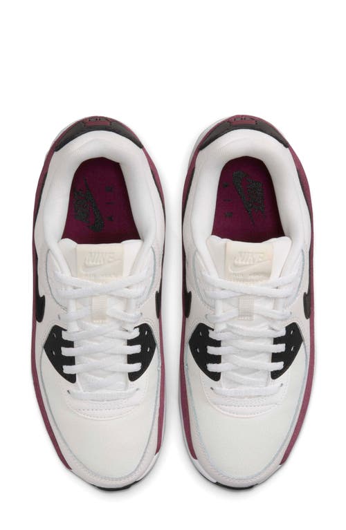 Nike Air Max 90 Lv8 Platform Sneaker