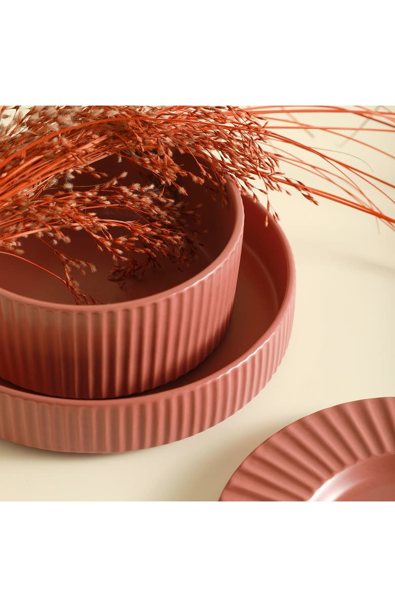 Christian Siriano Lusso Stoneware 32-Piece Dinnerware Set, Alternate, color, Redwood 16-Piece