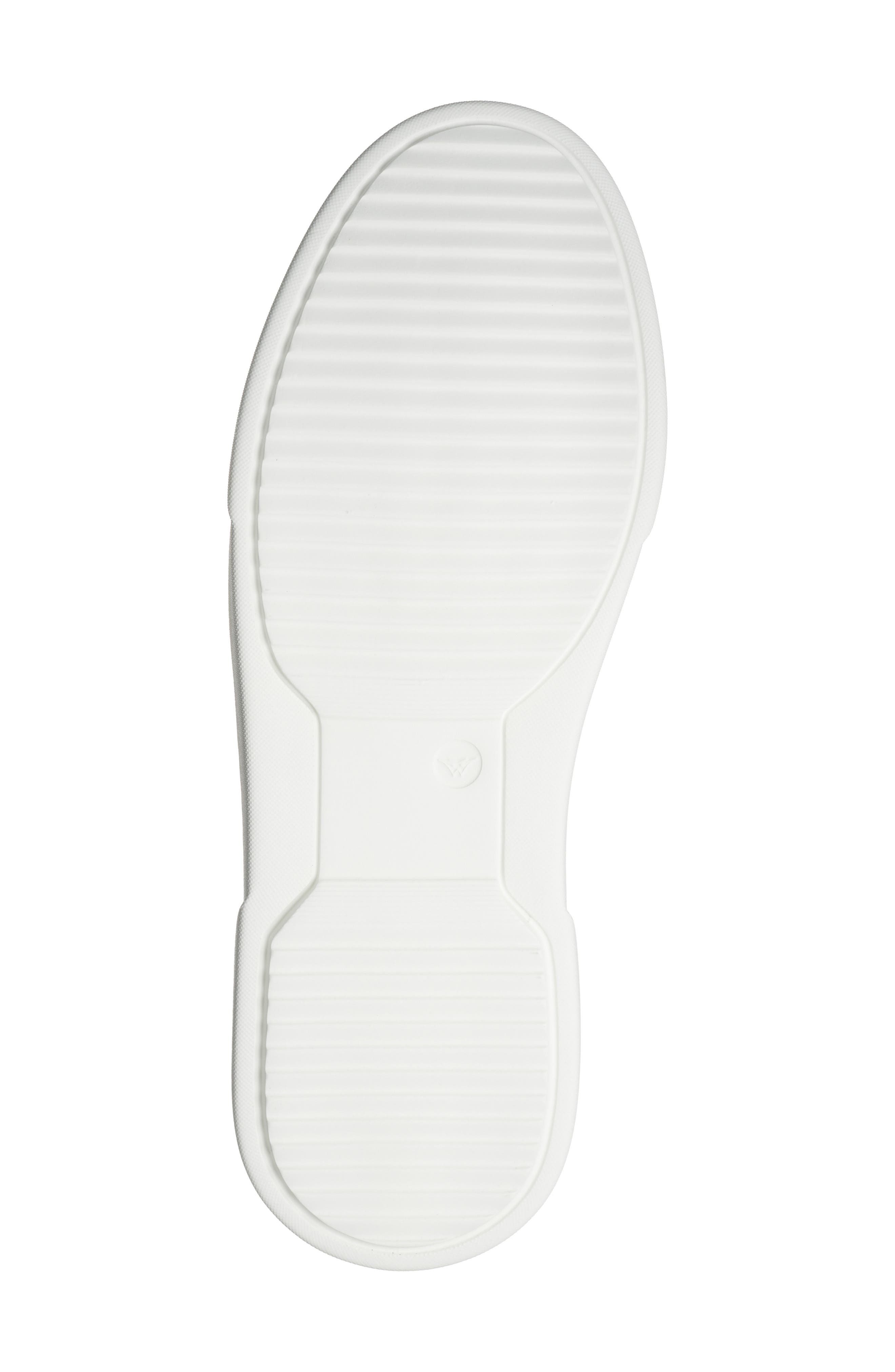 Magnanni Muro Leather Sneaker, Alternate, color, Black / Black Suede