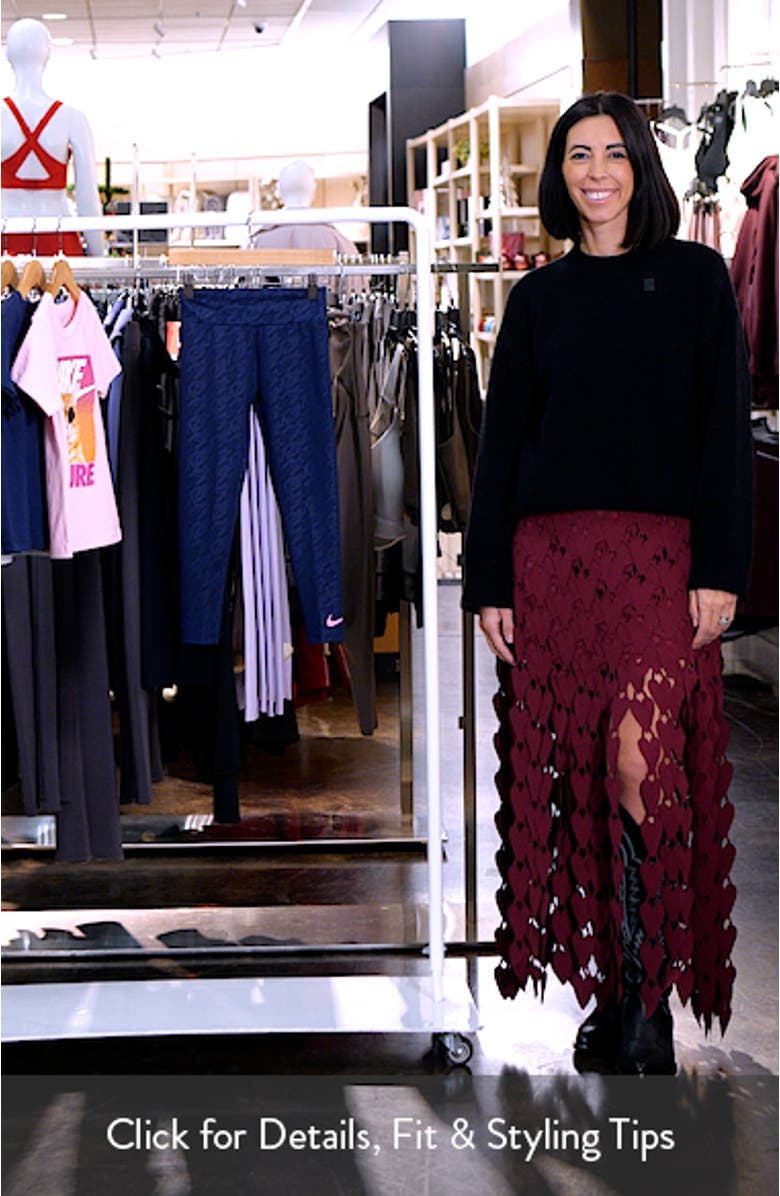 Kids
Varsity Prep Leggings, sales video thumbnail