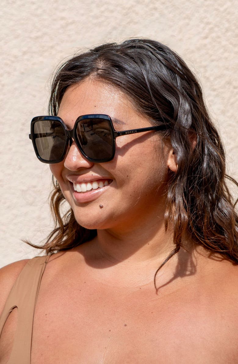 Mohala Eyewear Kilikina Polarized ContourBridge<sup>™</sup> Square Sunglasses, Alternate, color, Black Lava / Gray Lenses