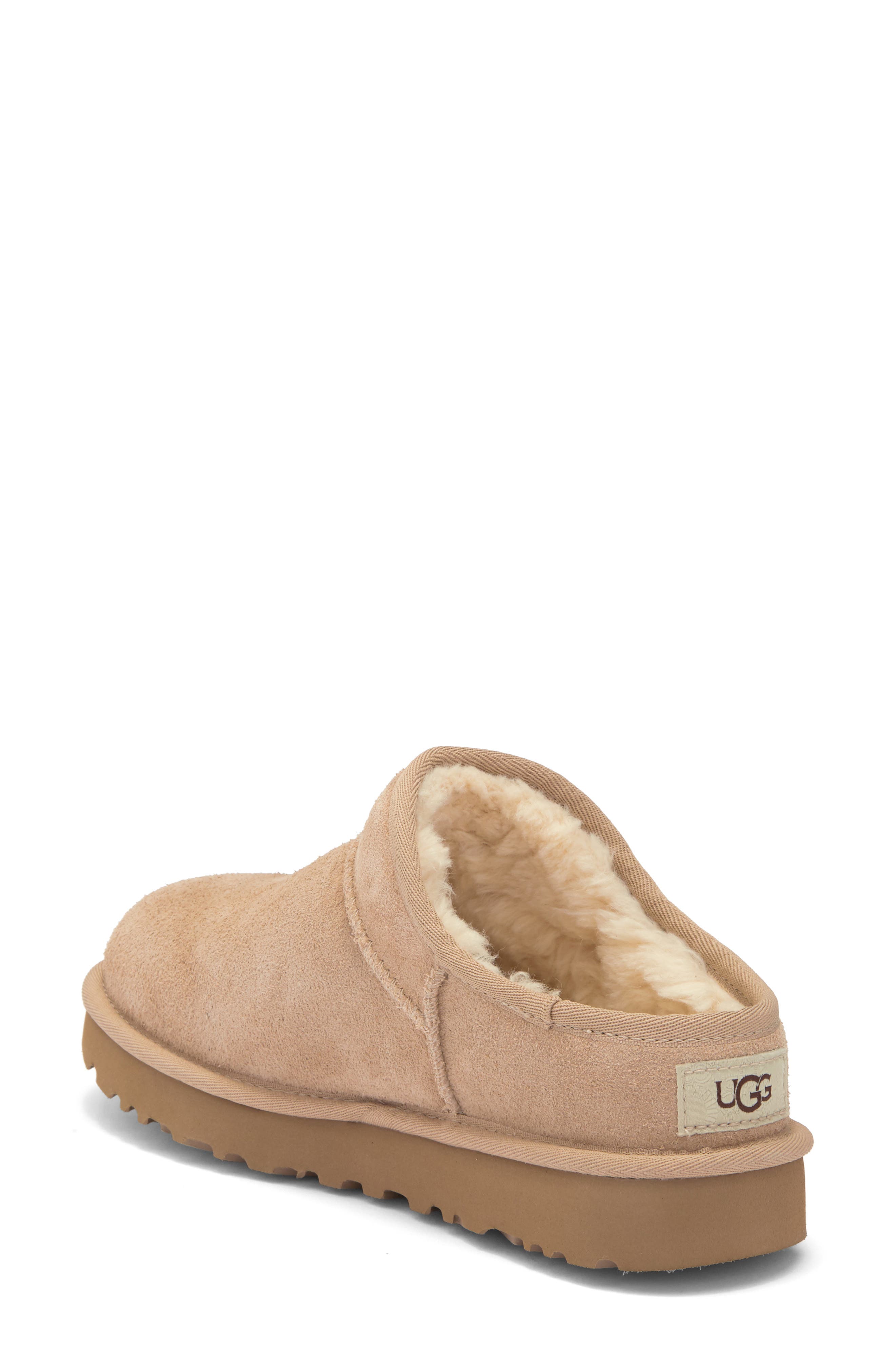 FRAMeWORK UGG CLASSIC SLIPPER 23 ベージュ UGG Classic Slipper - Slippers - Free Shipping - BeyondStyle
