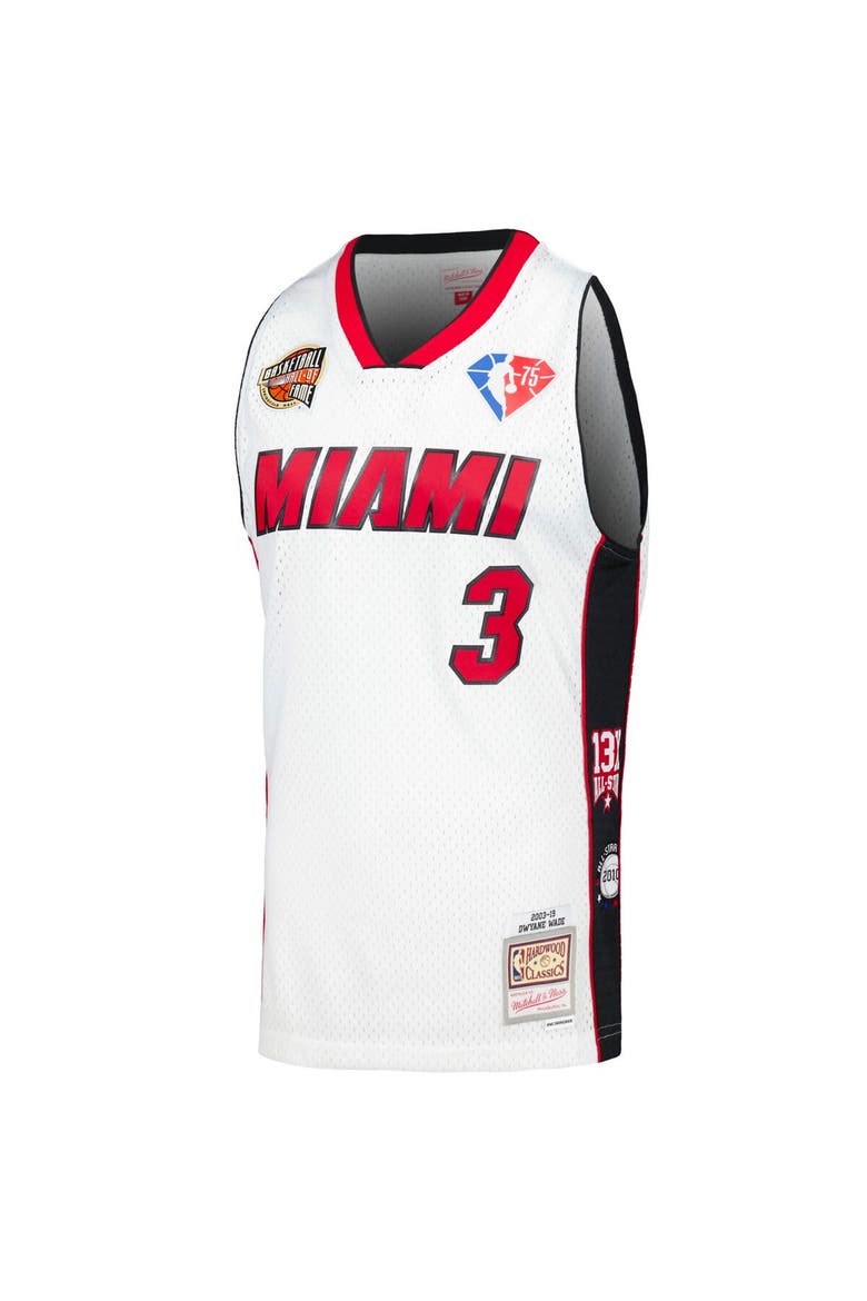 Unisex Mitchell & Ness Dwyane Wade White Miami Heat Hall of Fame Class of 2023 Throwback Swingman Jersey, Alternate, color, White