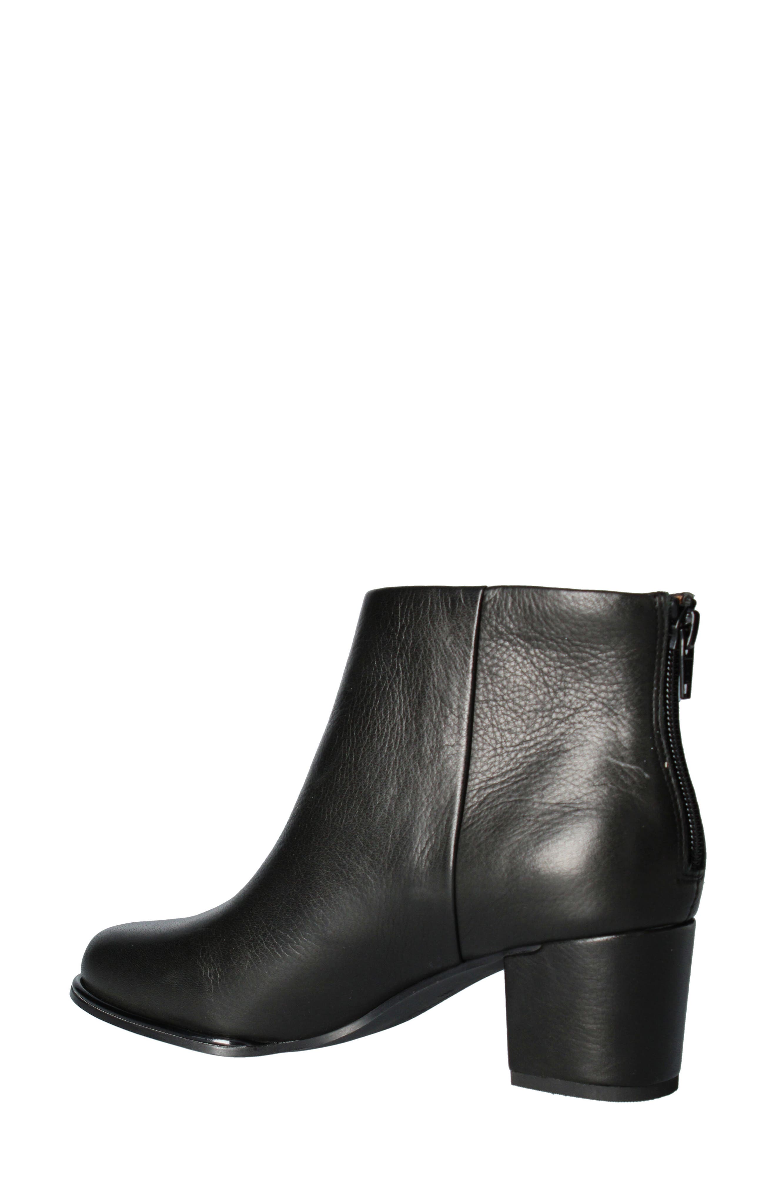 L'Amour des Pieds Perren Bootie, Alternate, color, Black