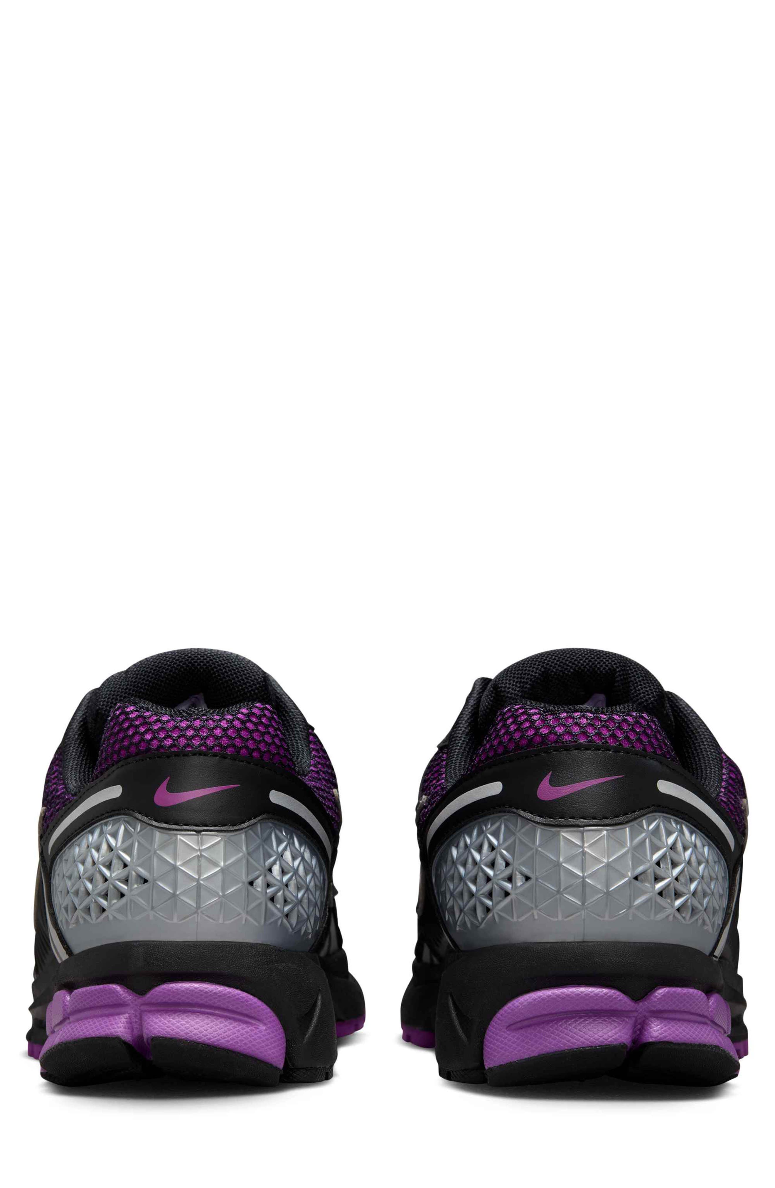 Zoom Vomero 5 Sneaker, Alternate, color, VIVID PURPLE/ METALLIC SILVER