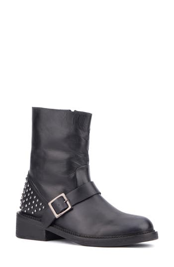 Vintage Foundry Studded Leather Boot In Black