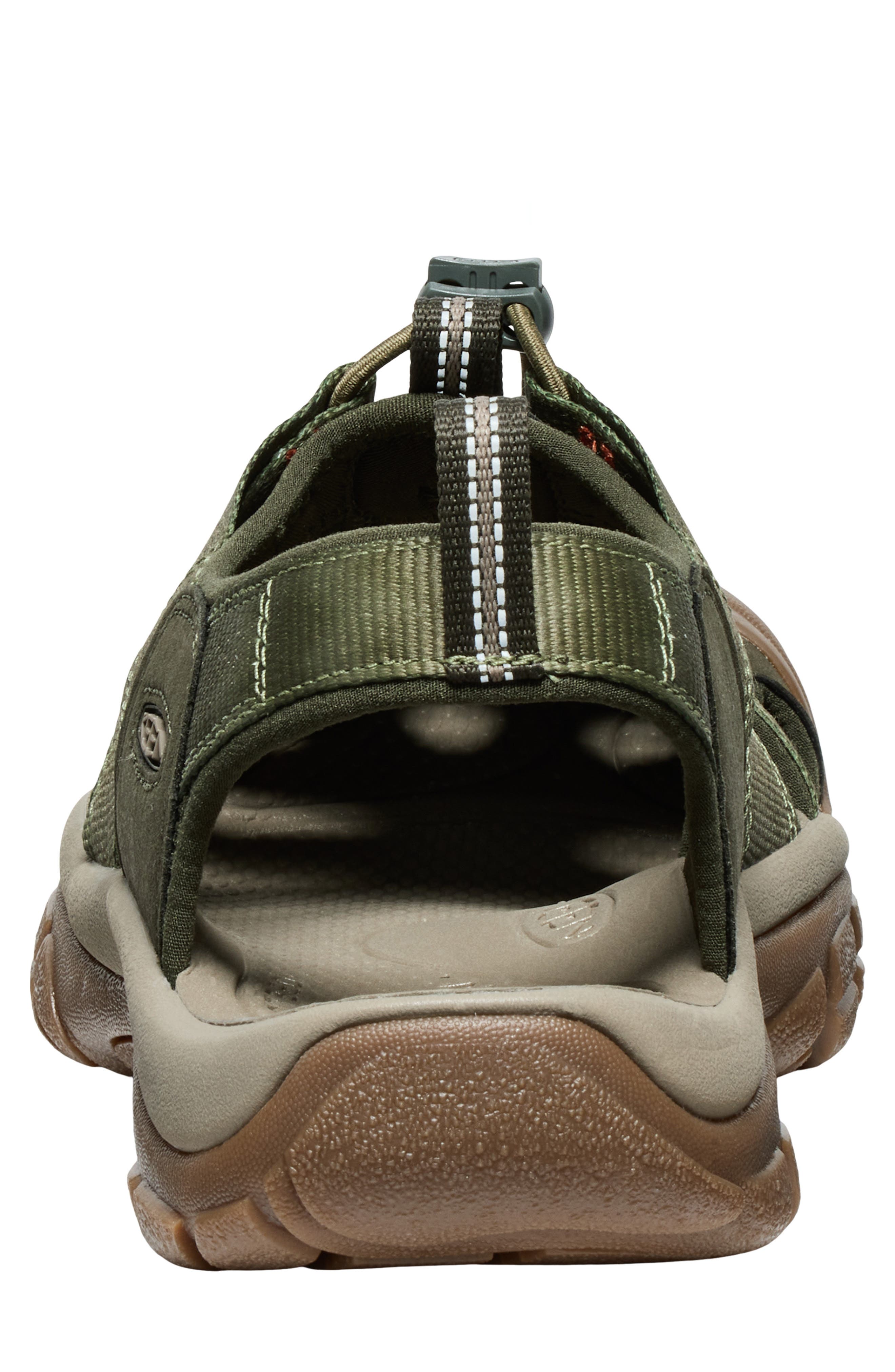 KEEN Newport H2 Sandal, Alternate, color, Winter Moss/ Chevron