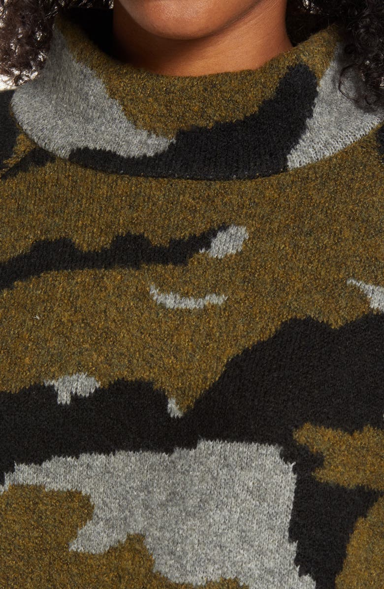 beachlunchlounge Taylor Camo Sweater, Alternate, color,
