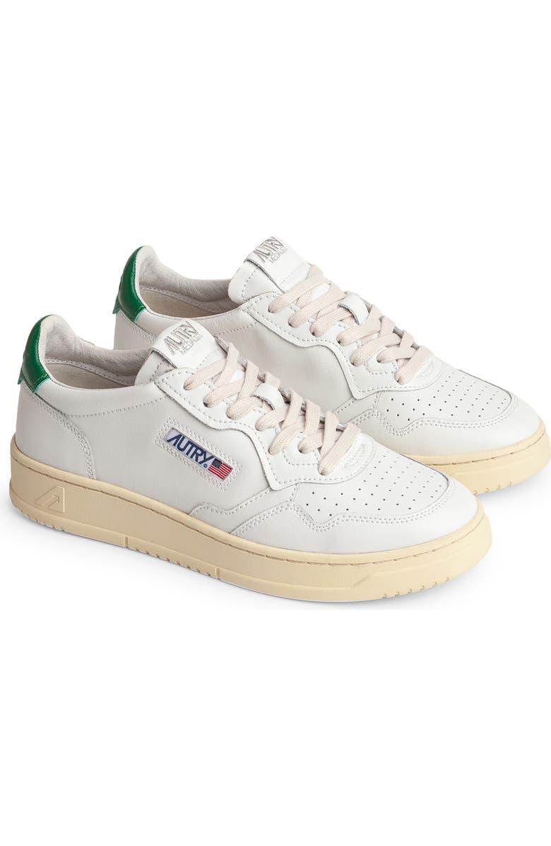 AUTRY Medalist Low Sneaker, Main, color, Leat/Leat Wht/Green