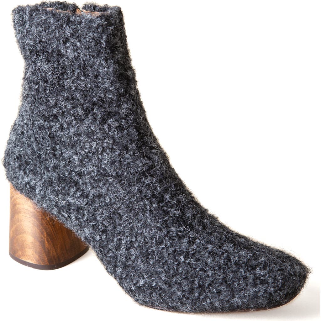 Huma Blanco Harlow Boot in Charcoal Alpaca  product