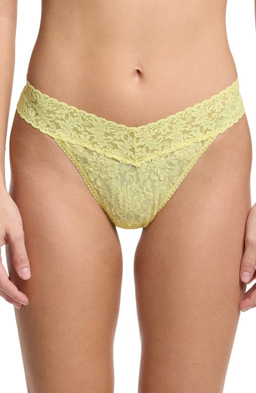 Hanky Panky Signature Lace Original Rise Thong In Its Bananas