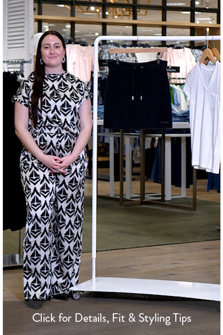 Air Drawstring Waist Sweater Skirt video