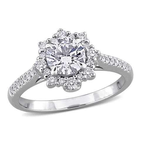 Lab-Grown Diamond Halo Engagement Ring 14k
