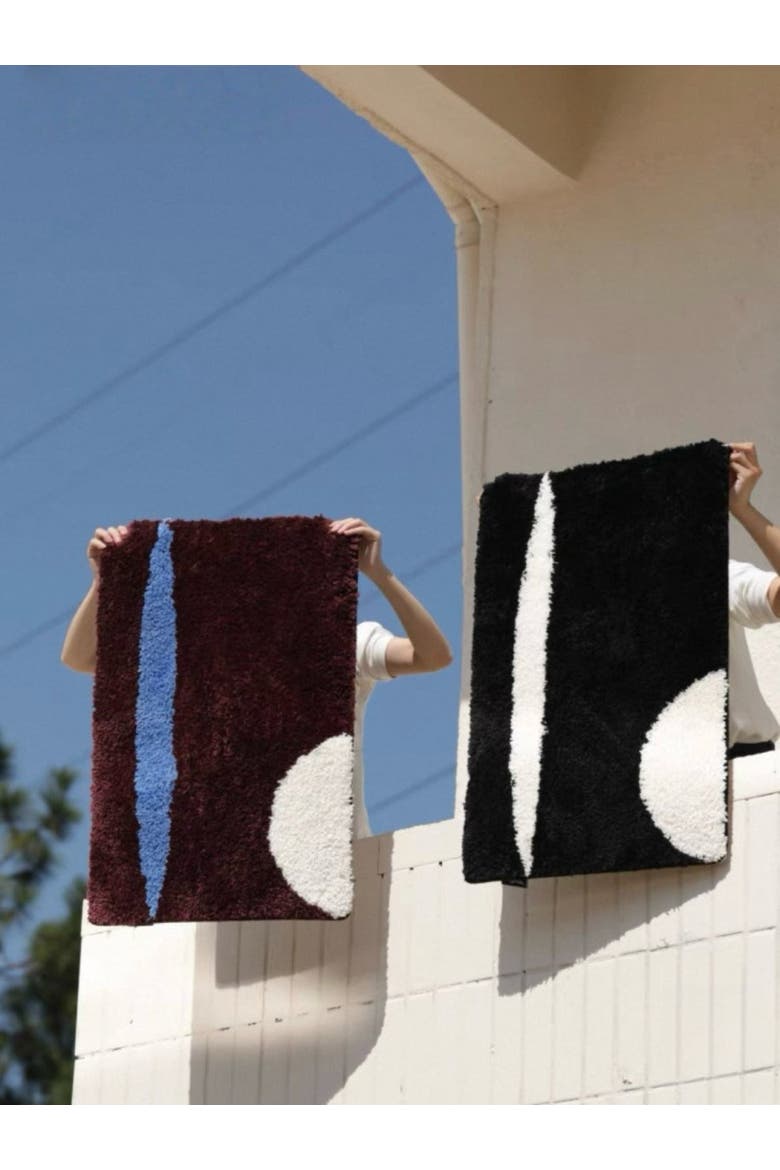 Ultra Soft Contemporary Abstract Bath Rug, Alternate, color, Black and White