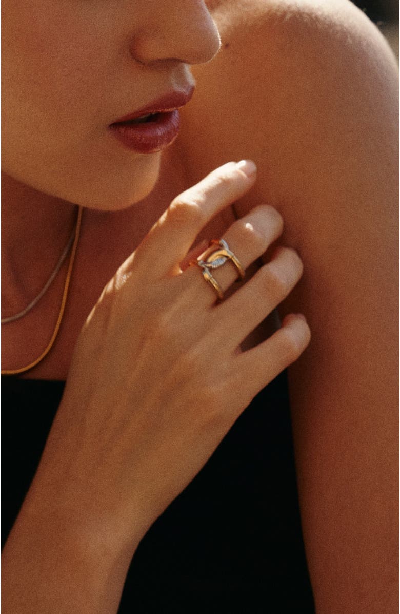 RETRO CHIC Colosseum Ring, Alternate, color, Gold & Silver