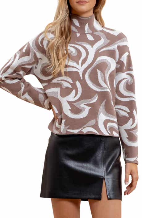 Blu Pepper Swirl Pullover Sweater