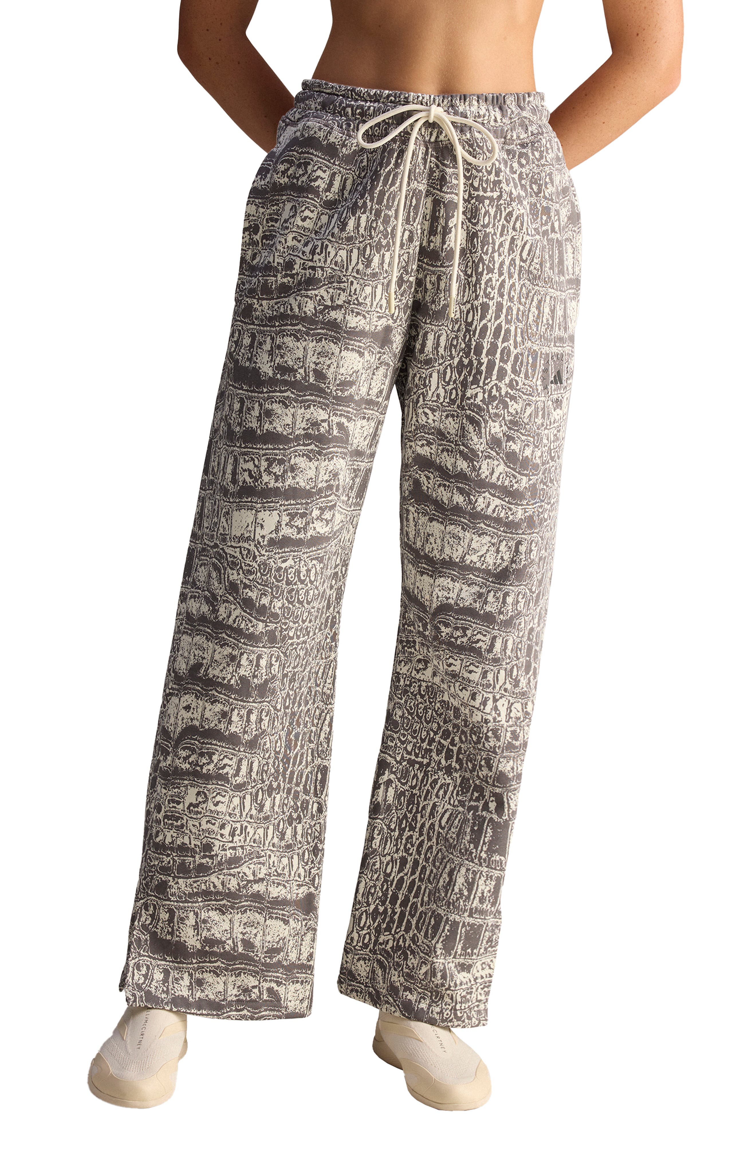 adidas Loose Printed Sweatpants