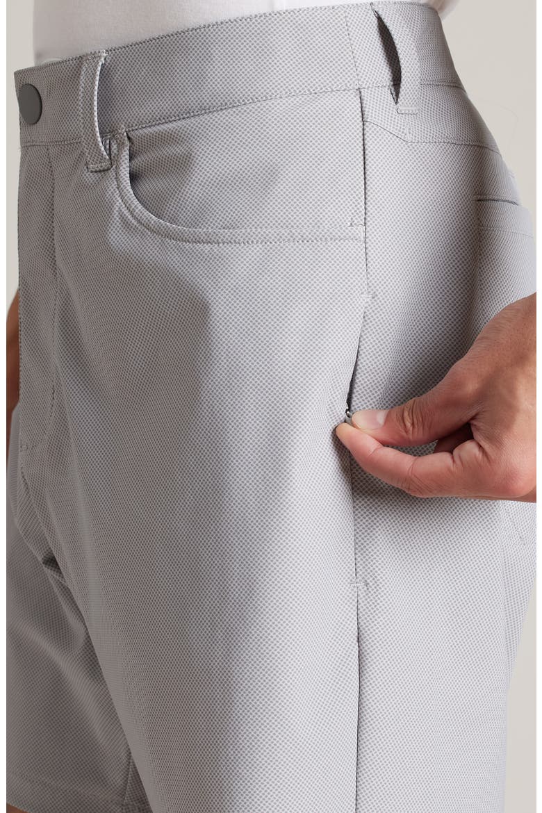 Momentum 7-Inch Golf Shorts, Alternate, color, SLEET GRAY/ DARK GRAY