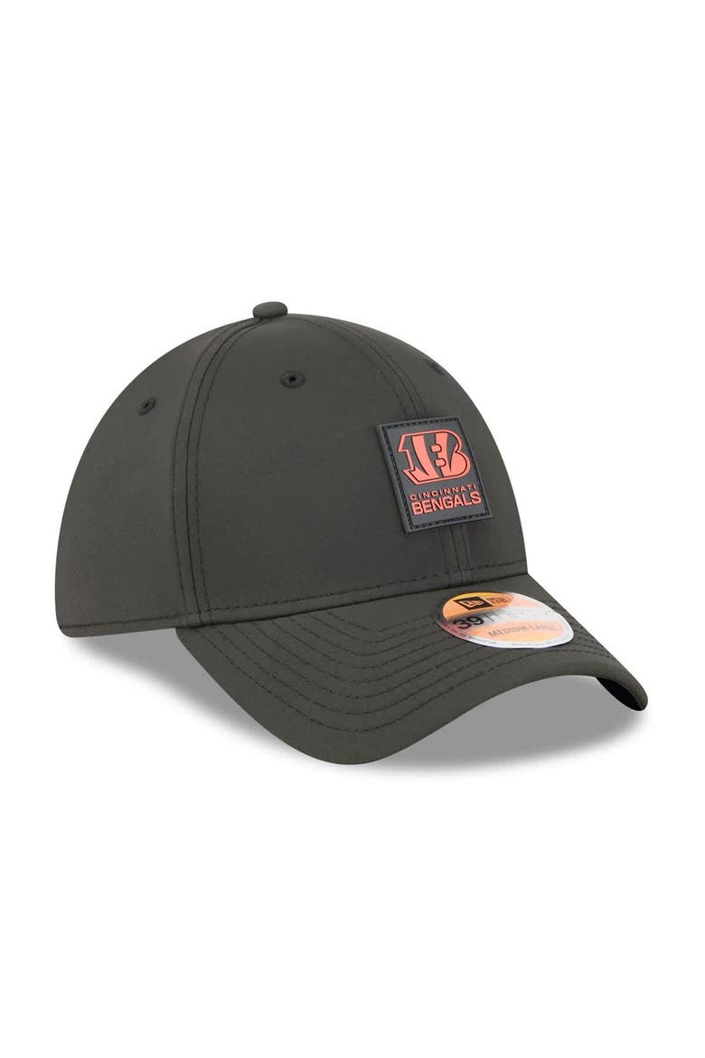 Men's New Era Black Cincinnati Bengals 2025 Sideline 39THIRTY Flex Hat, Alternate, color, Black