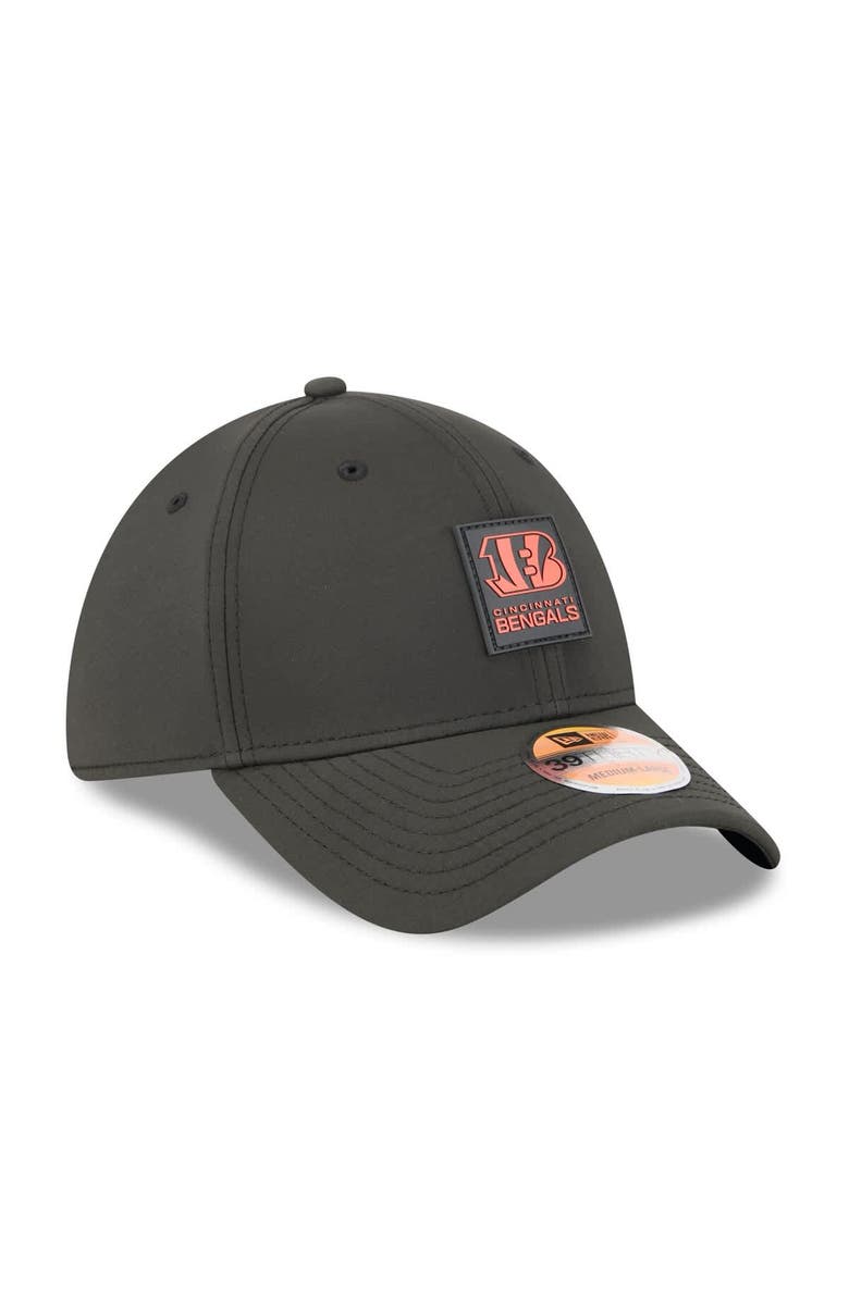 New Era Men's New Era Black Cincinnati Bengals 2025 Sideline 39THIRTY Flex Hat, Alternate, color, Black
