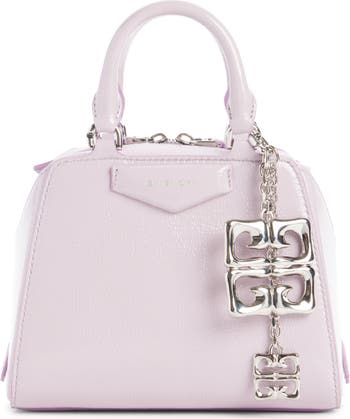 【SALE】アンティゴナ キューブ ナノ Givenchy Nano Antigona Cube Bag in Patent Leather | Saks