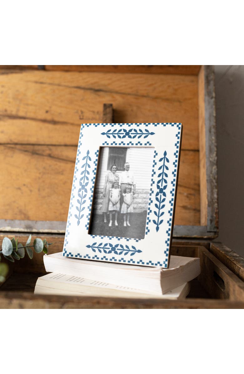 Foreside Home and Garden 4x6 Inch Botanical Picture Frame Blue Resin MDF & Glass, Alternate, color, Blue
