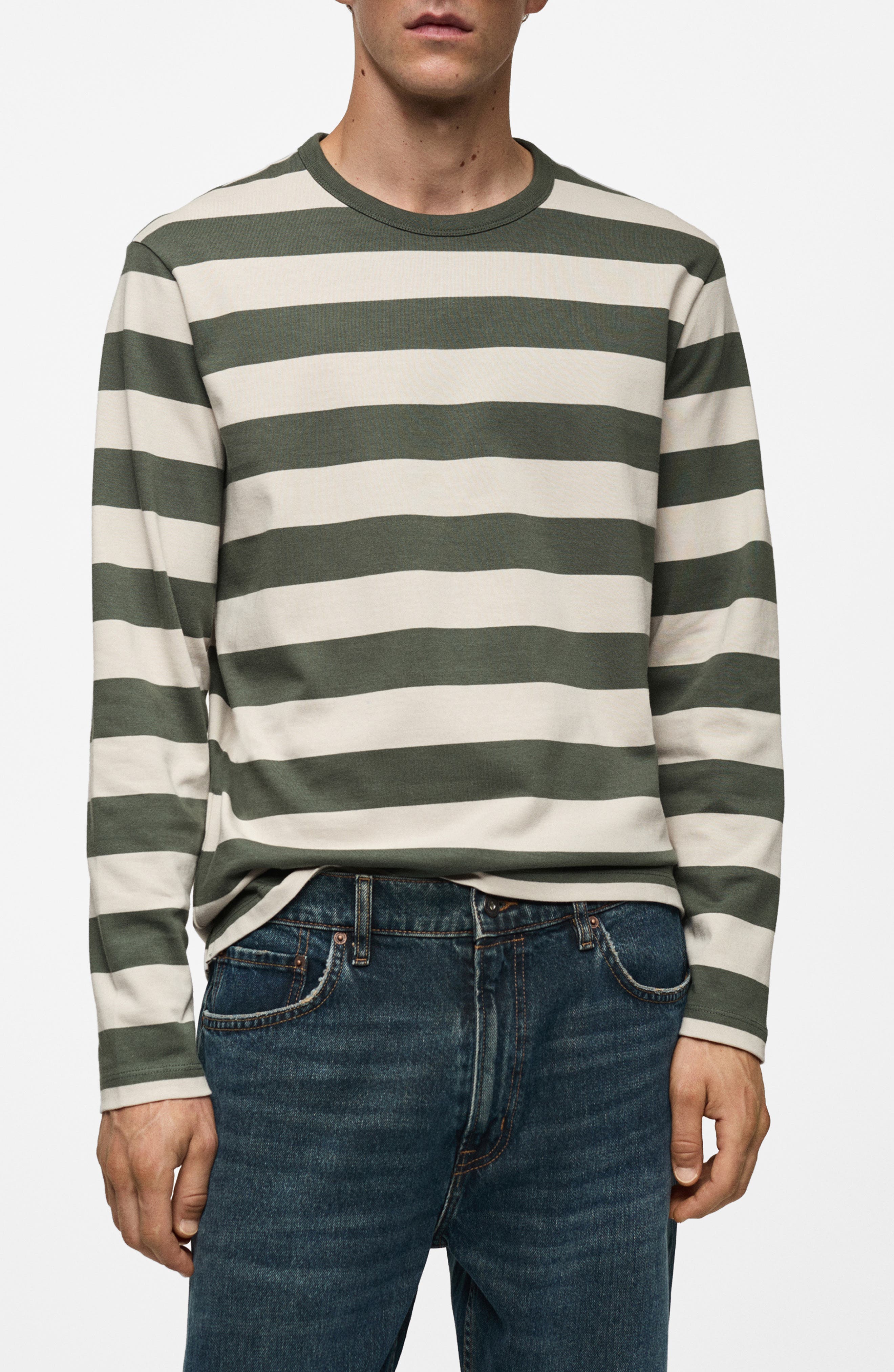 selected FOREST GREEN