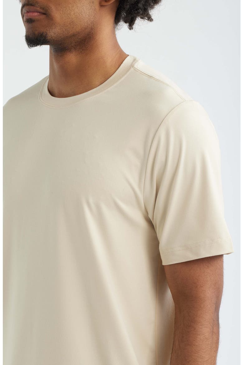 Tempo Tech T-Shirt, Alternate, color, CREAM