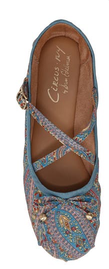 Zuri Ballet Flat