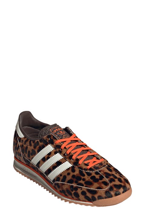 スニーカー VANS Woman Sneakers Brown VN0007QZ 509 Vans Knu Skool Sneakers | Brown | FARFETCH
