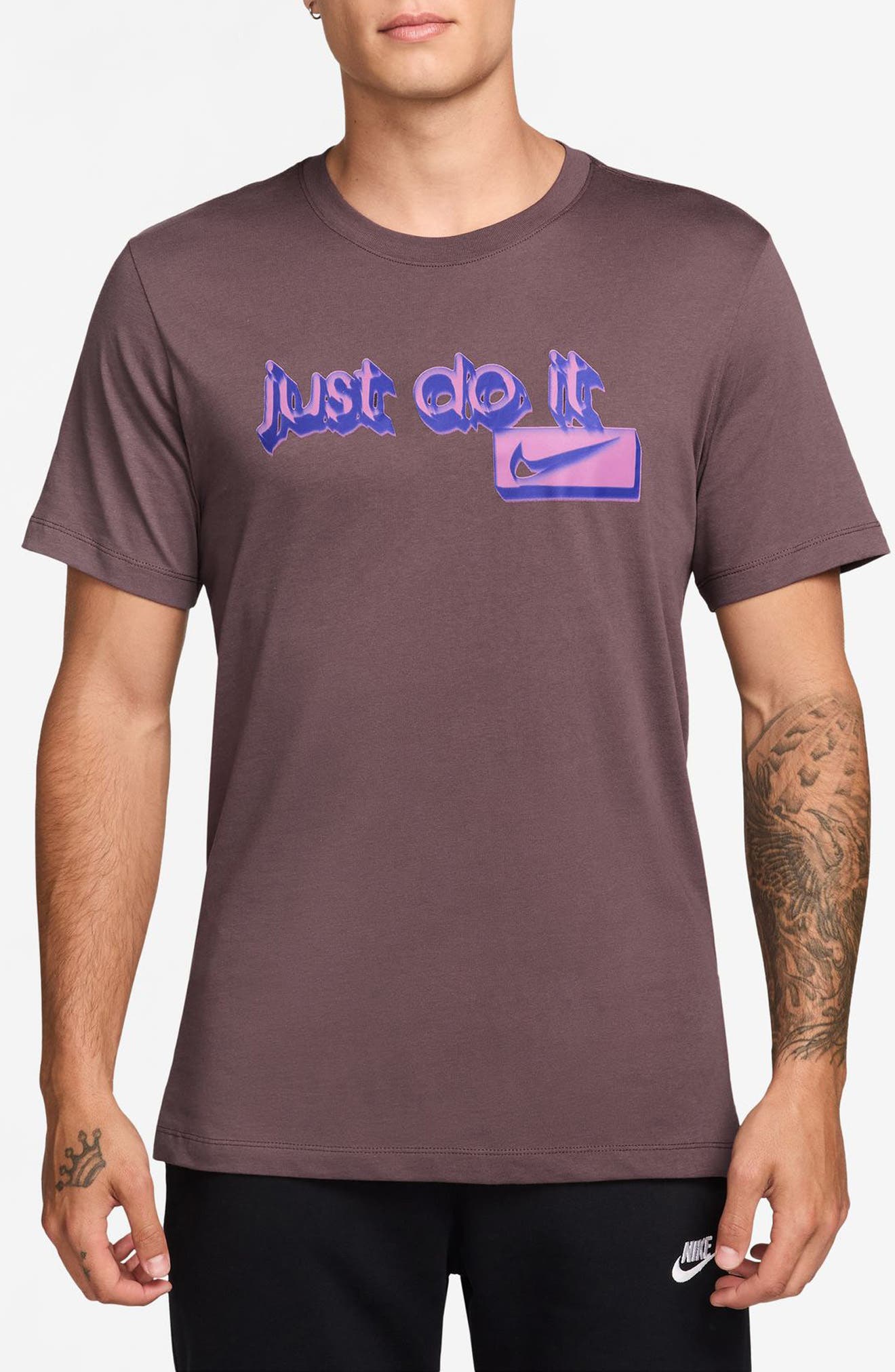 Nike Just Do It Graphic T-Shirt