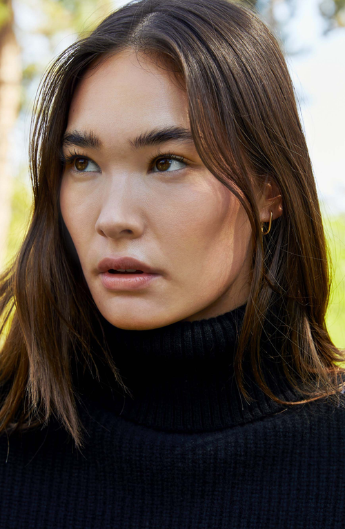 Italic Ellie Chunky Cashmere Turtleneck Sweater In Black