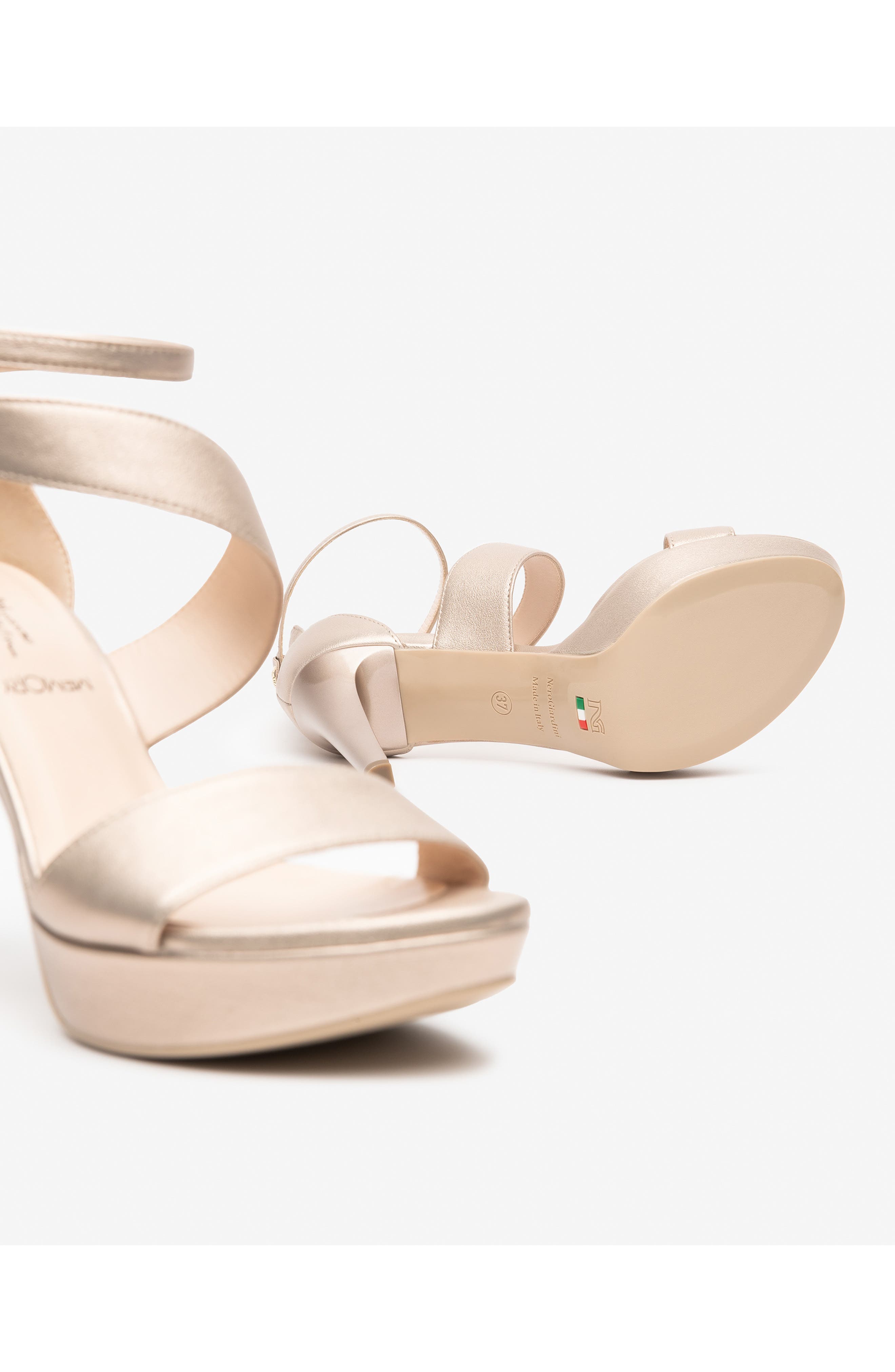 Platform Sandal, Alternate, color, CHAMPAGNE