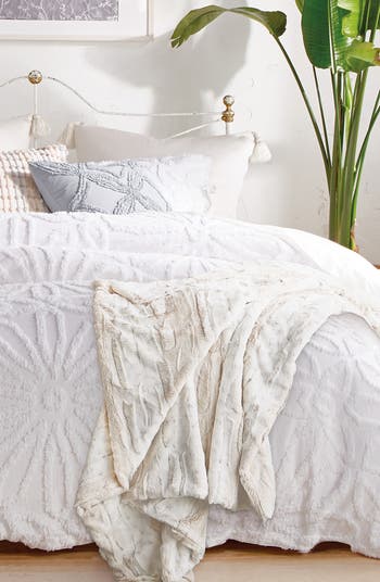 Snow Leopard Print Faux Fur Throw Blanket